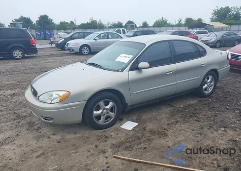 2004 Ford Taurus Ses z USA, uszkodzony, nr VIN 1FAFP55U34G121137